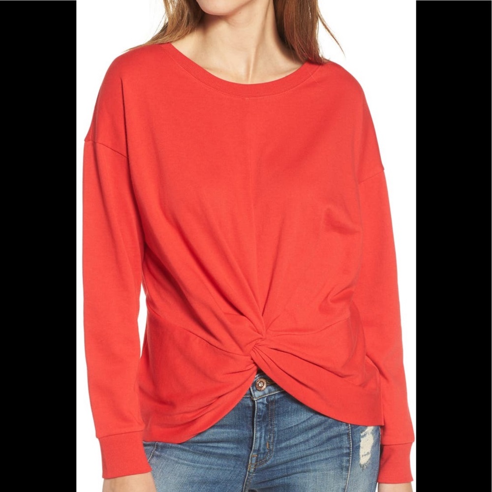 Twist front pullover